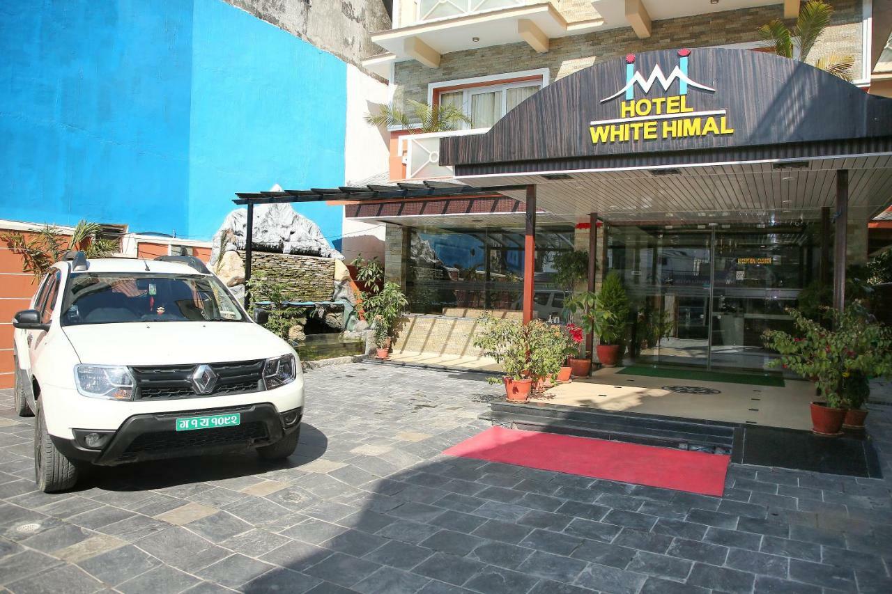 Hotel White Himal ポカラ エクステリア 写真
